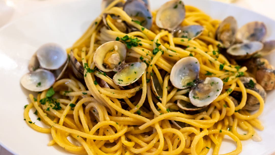 Ricetta linguine alle vongole