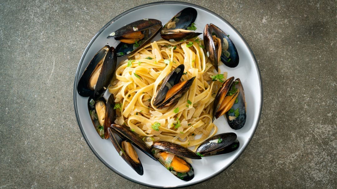 Pasta, cozze e pecorino