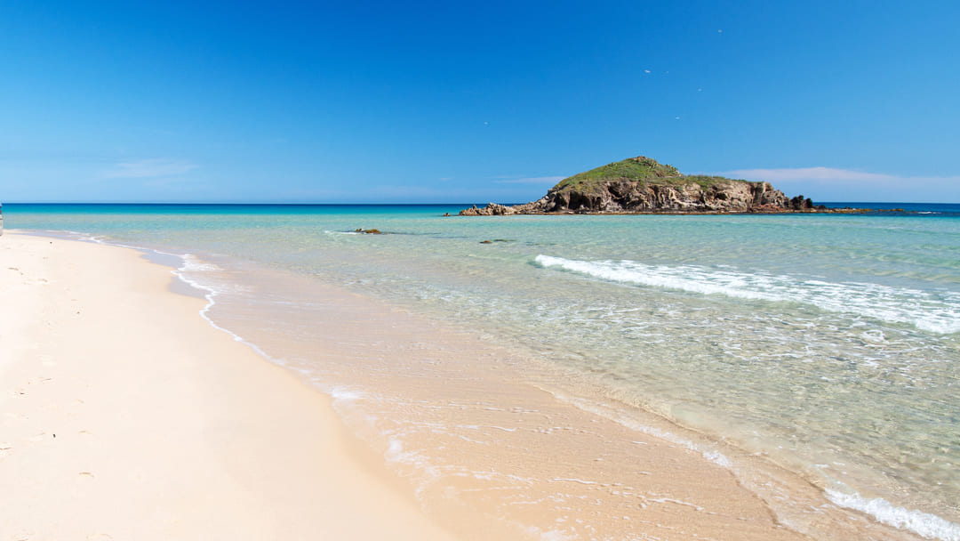 Spiaggia Su Giudeu  dove si trova e come arrivarci