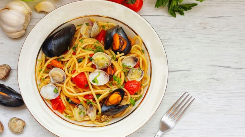 Come fare il sughetto cozze e vongole