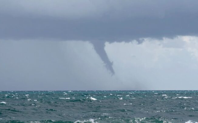 Come si forma una tromba marina?